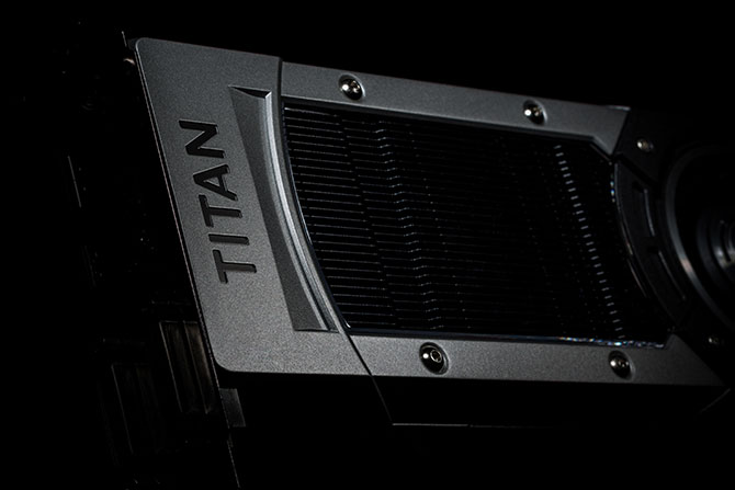 Die Grafikkarte GeForce GTX TITAN Black läuft flüsterleise